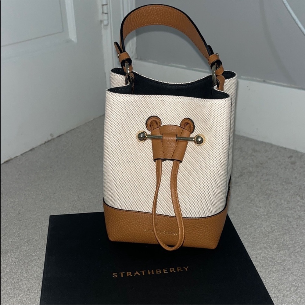Strathberry Cream and Tan Shoulder Bag